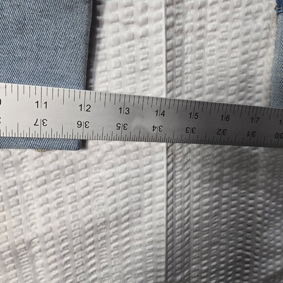 MoCo Boutique Women's 14W Cuffed Wide Leg Tummy Control Cropped Jeans Light Wash - Picture 9 of 9